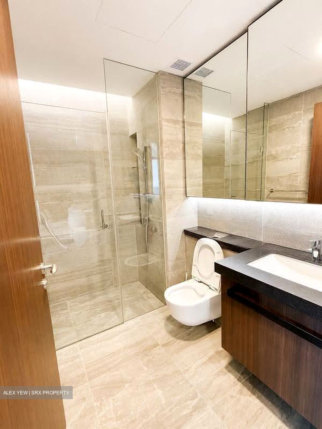 One Pearl Bank (D3), Apartment #614643371